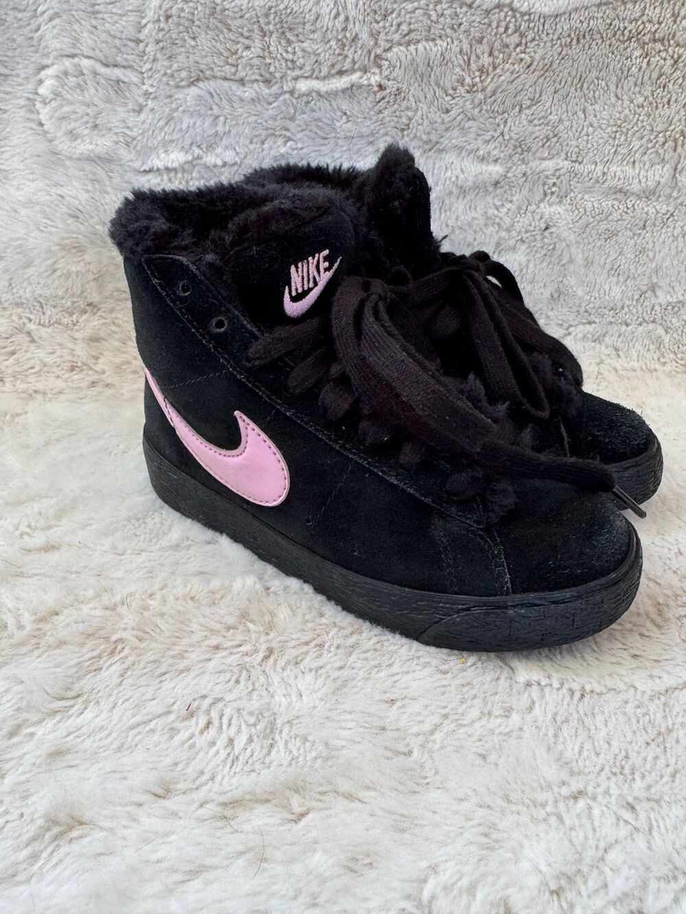 Nike Blazer Boot 2010 Size 10.5 Toddler Black Pink Fur Lined High Mid Top